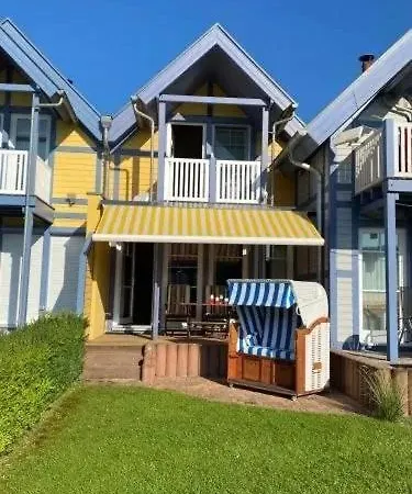 Holiday home Leuchtturmblick Hafendorf *