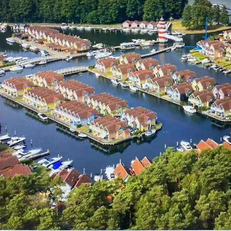 Leuchtturmblick Hafendorf Holiday home Rheinsberg