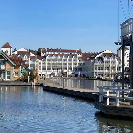 Leuchtturmblick Hafendorf بيت للعطل