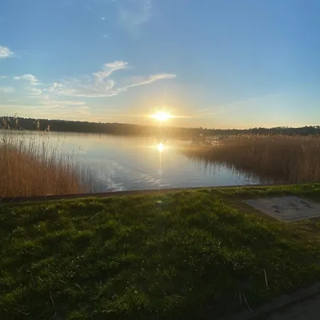 Leuchtturmblick Hafendorf * Rheinsberg