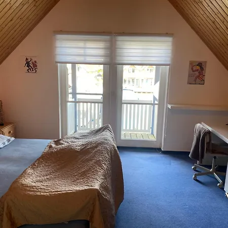 Leuchtturmblick Hafendorf بيت للعطل