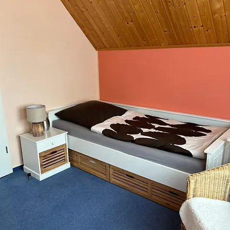 Leuchtturmblick Hafendorf