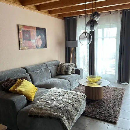 Leuchtturmblick Hafendorf بيت للعطل