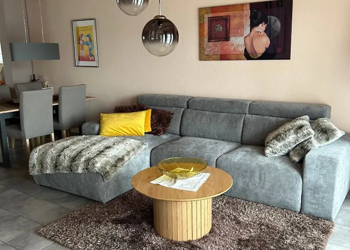 Leuchtturmblick Hafendorf